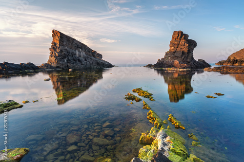 Sea rocks, Rock formation 