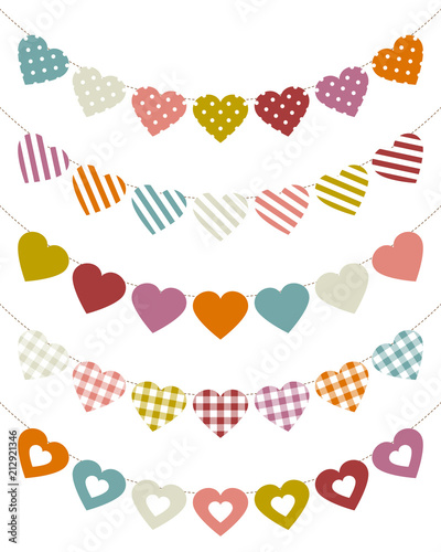 5 Seamless Buntings Curve Hearts Retro Colour