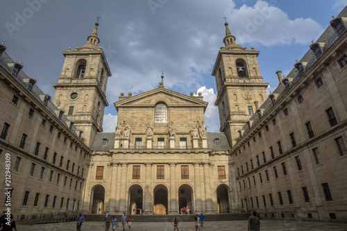 Basilica del Real Monasterio de San Lorenzo de El Escorial en Madrid © DoloresGiraldez