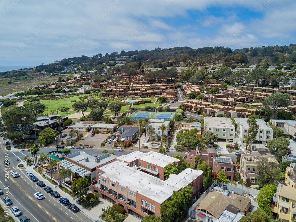 Fototapeta premium Aerial view of the beautiful Seapoint Townhomes Community Association