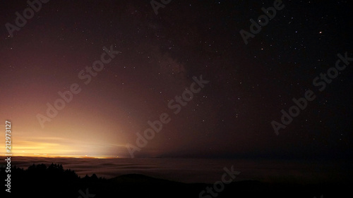 Starlight and the glow of the city. An evening on top of Mount Tamalpais