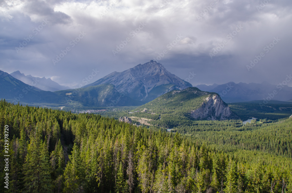 Beautiful Grand Mountain Forest Landscape Banff Canada