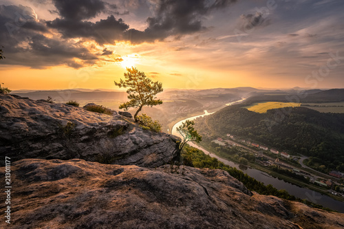 Sonnenaufgang über Sächsischen Schweiz