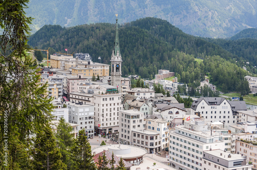 St. Moritz, St. Moritzersee, Corviglia, Dorf, Oberengadin, Seenplatte, Stazerwald, Alpen, Graubünden, Sommer, Wanderweg, Schweiz