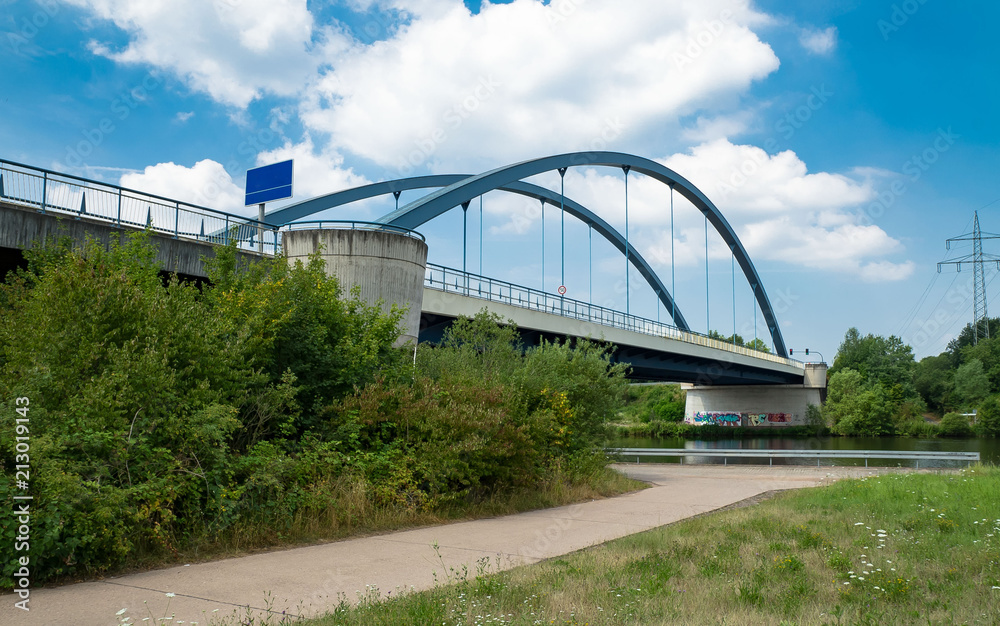 Fototapeta premium Brücke - Saarbrücke