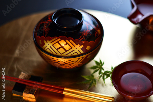美しい日本の漆器でテーブルコーディネイト