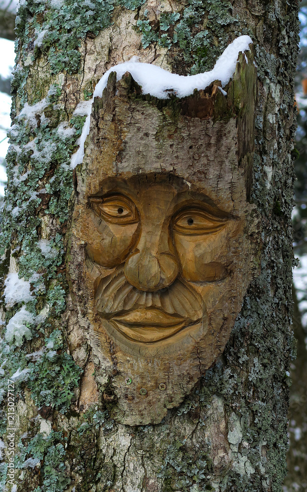 Holzmaske; Waldschrat; Holzschnitzerei;