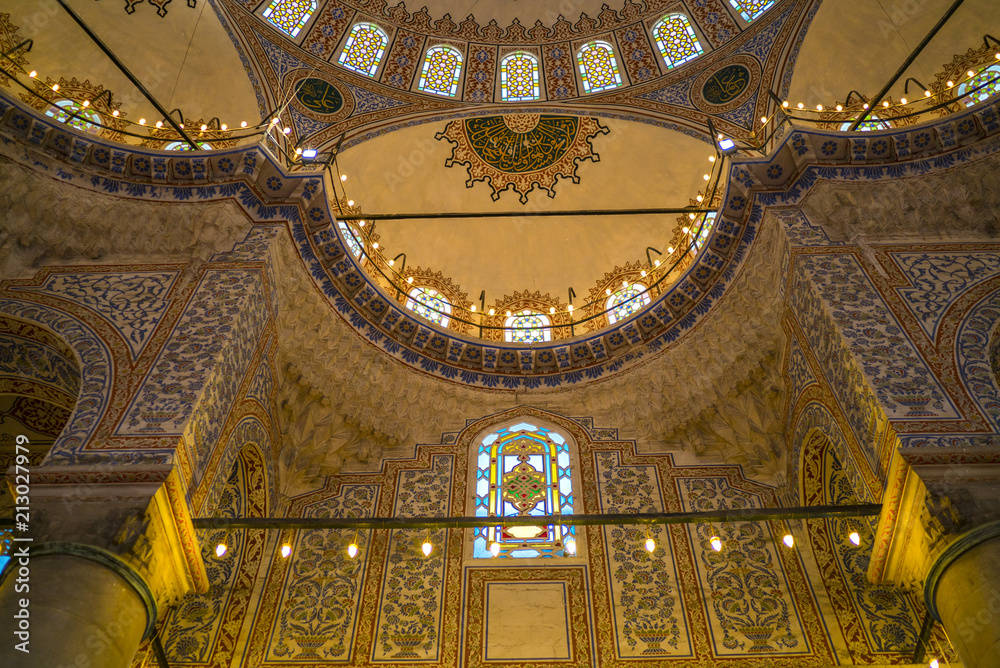 sultan ahmed mosque walls