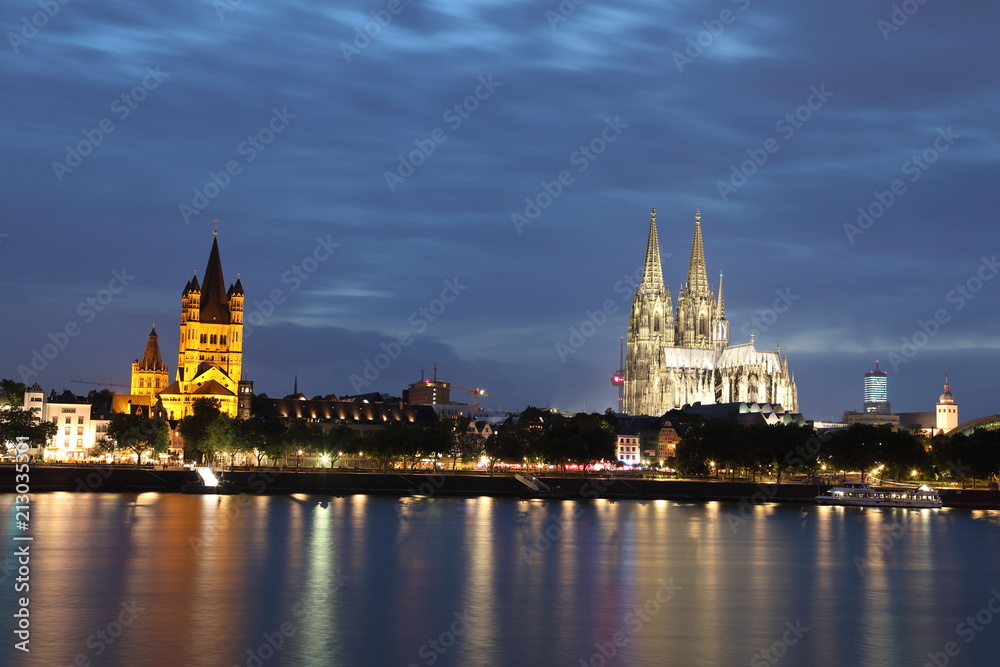 Köln bei Nacht