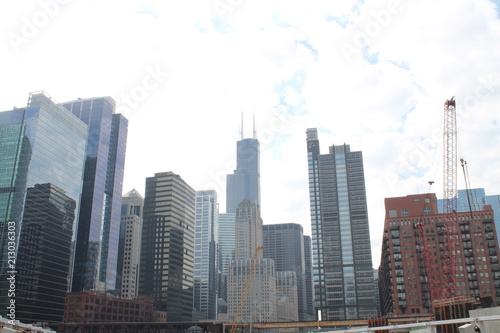 Building view from Chicago River