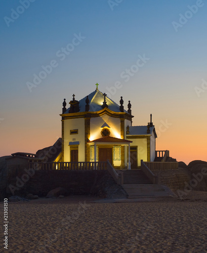 Chapel Senhor da Pedra, Porto