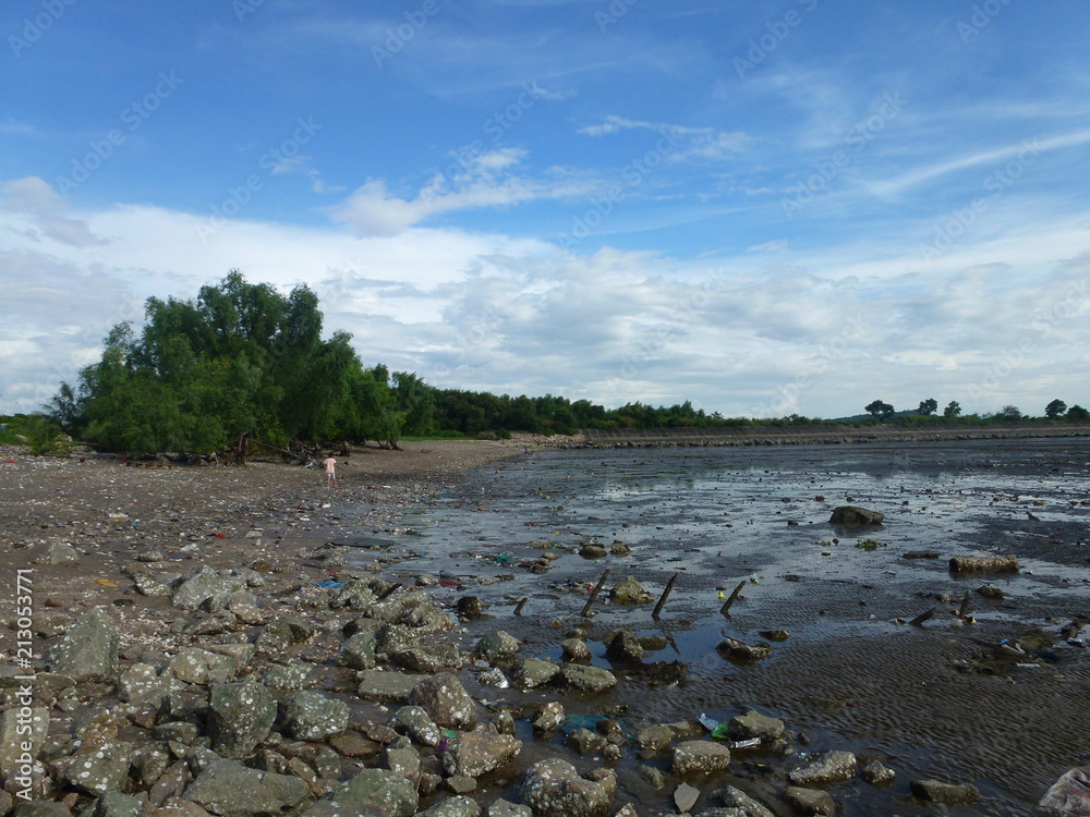 The scenery of the beach, in Xixiang, Baoan, Shenzhen The scenery of the beach, in Xixiang, Baoan, Shenzhen