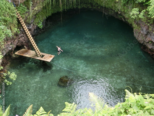 Obraz na płótnie Samoa, To Sua Trench w salonie