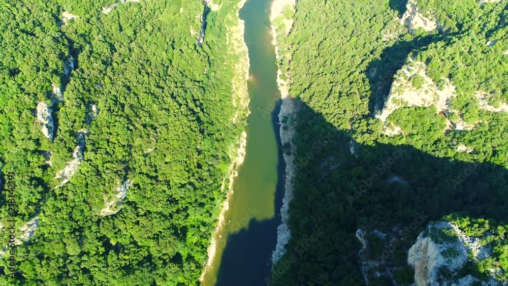 FRANCE COLLECTION : Les gorges de l'Ardèche vue du ciel