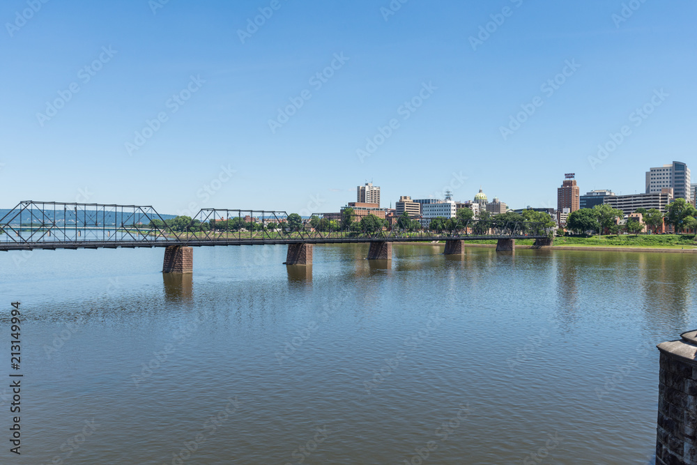 Obraz premium Skyline of Harrisburg Pennsylvania from City Island from accross the Susquehanna River