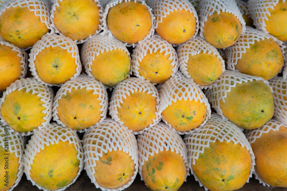 Papayas for sale in market, Bangkok, Thailand Papayas for sale in market, Bangkok, Thailand