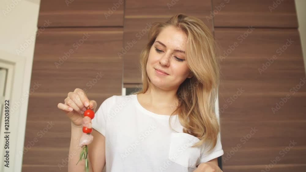 Process of cooking chicken diet kebabs at home kitchen