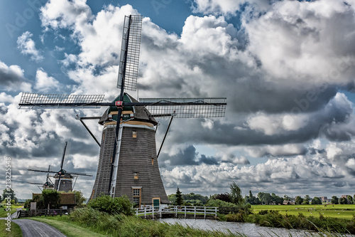 Molendriegang in Leidschendam HDR photo