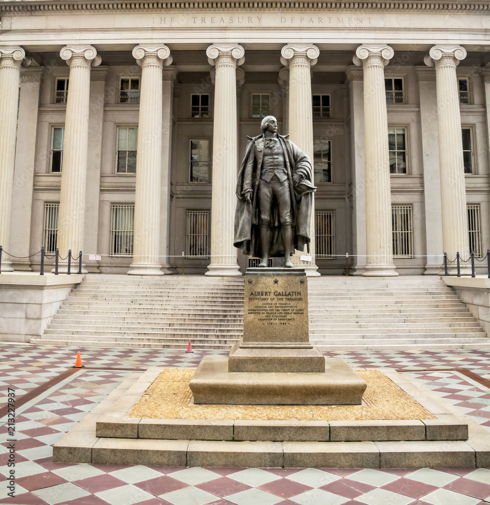 Naklejka premium The Treasury Department in Washington DC 