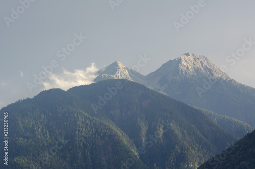 Obraz na płótnie Cima della Montagna w salonie