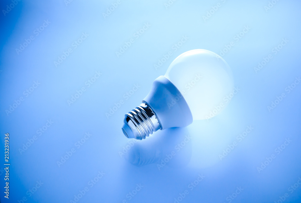 LED LED
