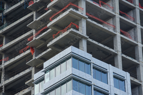 Construction of the Big Building