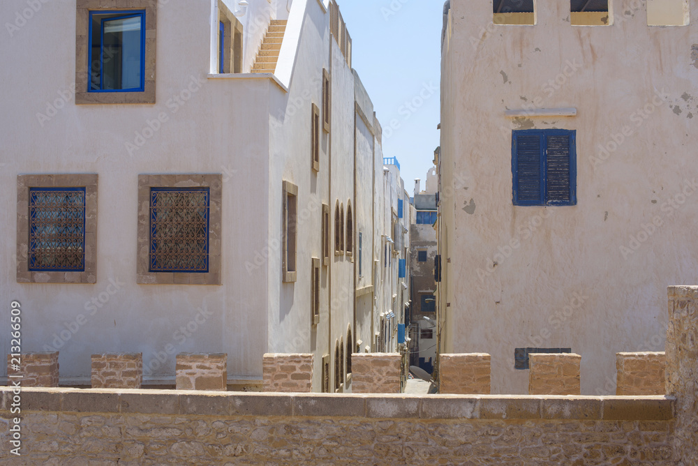 narrow streets in the Essaouira medina