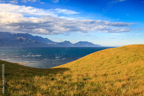 Kaikoura sea and mountains