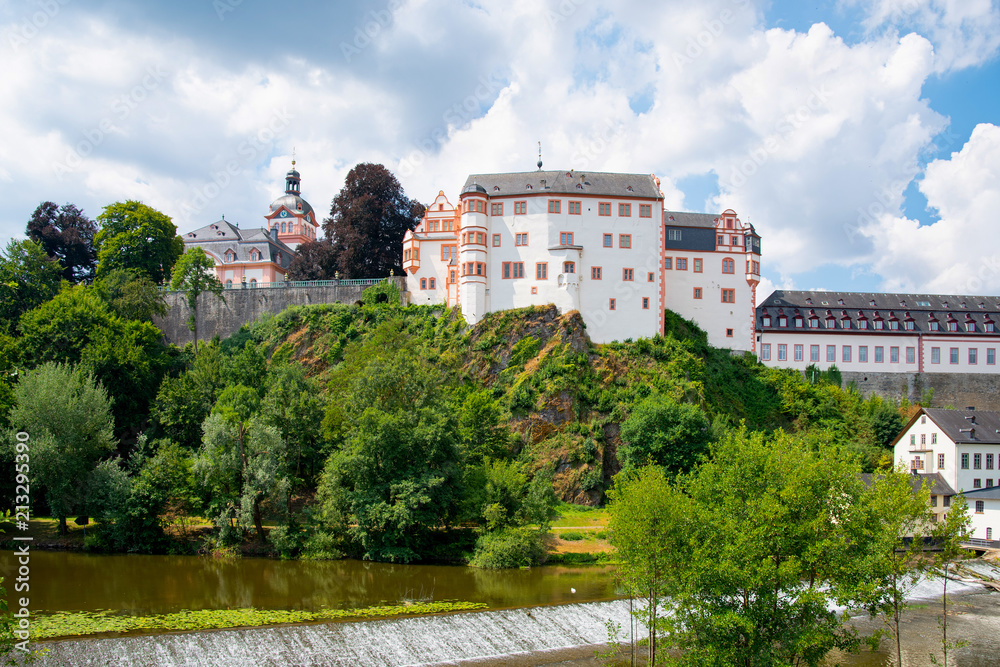 Weilburg Schloss und Lahnufer