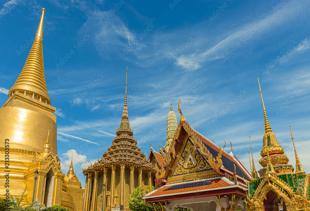 Fototapeta premium Temple Wat Phra Kaew Bangkok, Thailand.