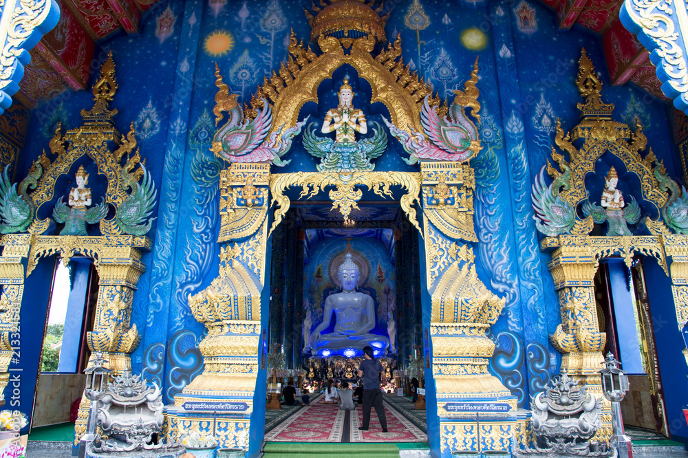 Fototapeta premium Chiang Rai, Thailand - July, 8, 2018 : landscape of the very beautiful temple of Wat Rong Sua Ten