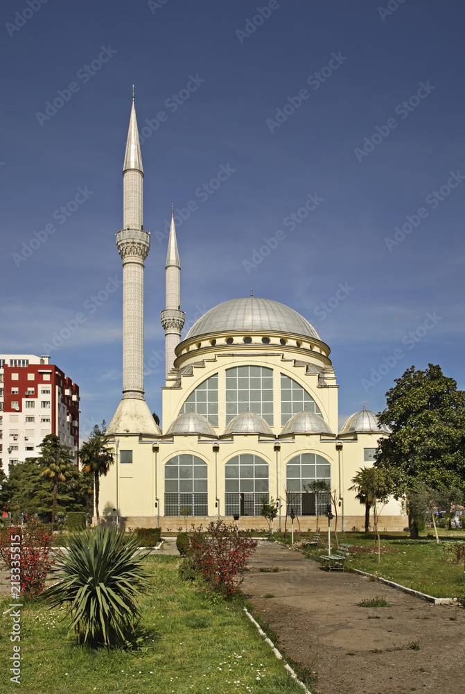Obraz premium Ebu Beker Mosque in Shkoder. Albania