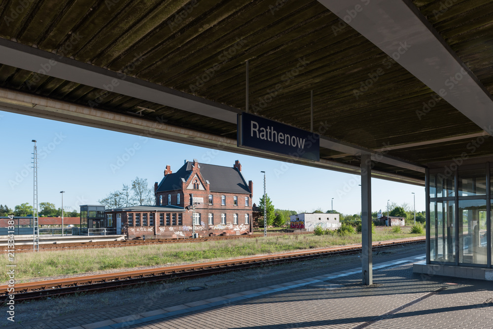 Bahnhof der brandenburgischen Kreisstadt Rathenow im Landkreis Havelland