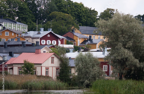 Wallpaper Mural houses Torontodigital.ca