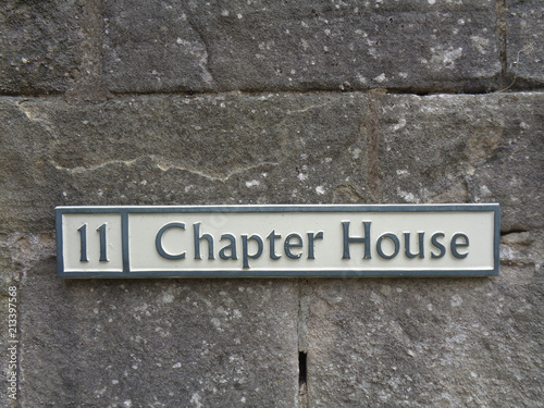 the entry to the chapter house
