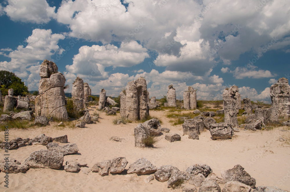 Pobiti Kamani