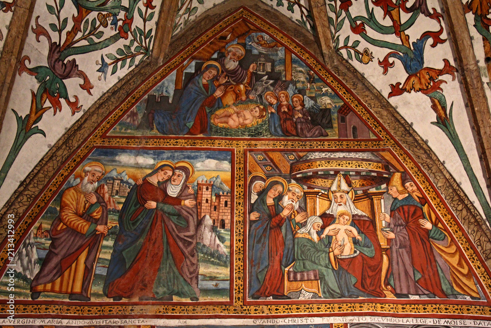 Visitazione, natività e circoncisione di Gesù; affresco nella chiesa di San Pietro a Cembra