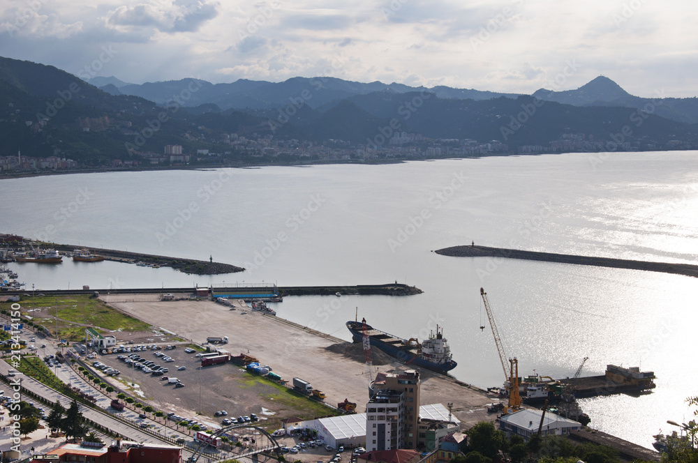 Φωτογραφία Port of Giresun city in Black Sea region of Northern Turkey