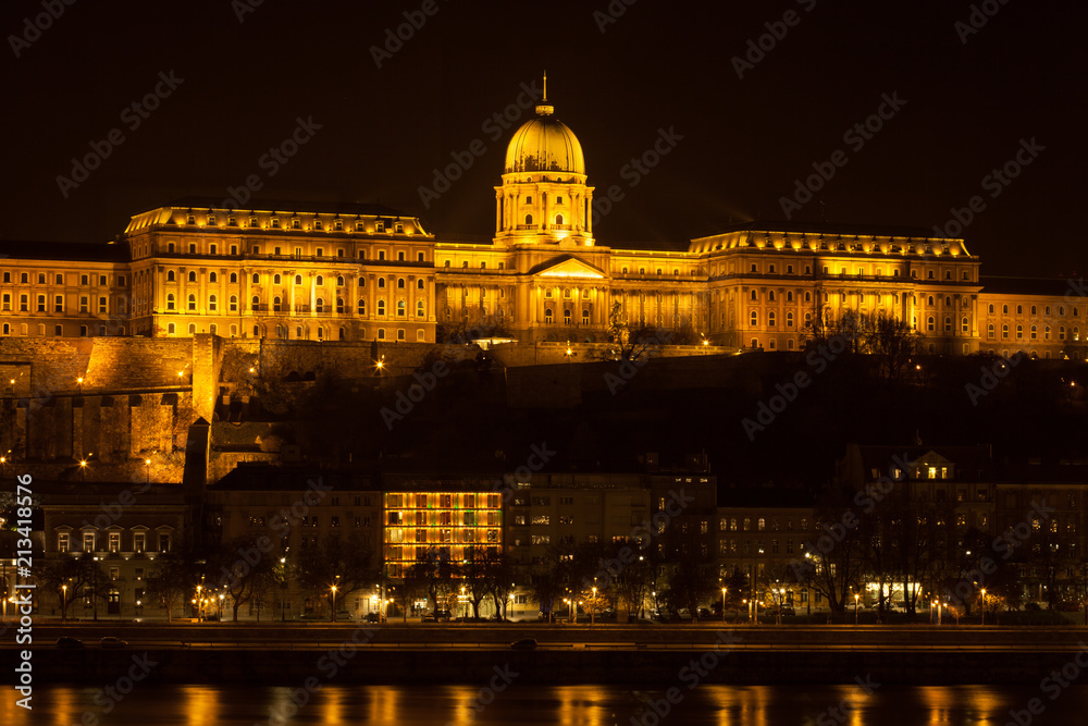 The Buda Castle illuminated at night