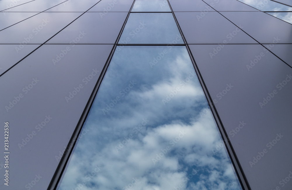 Fototapeta premium Reflet du ciel dans bâtiment à Copenhague Danemark