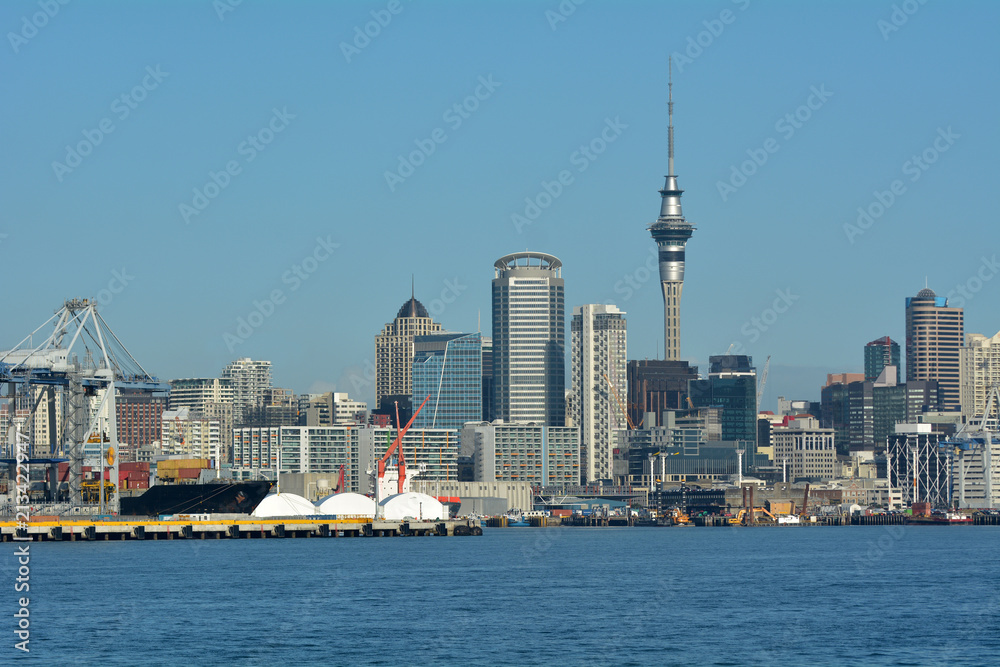 Obraz premium Auckland city skyline Waitemata harbour New Zealand