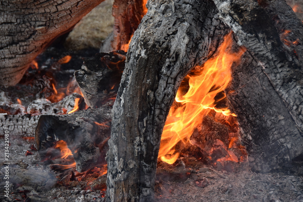 Rustikales Lagerfeuer