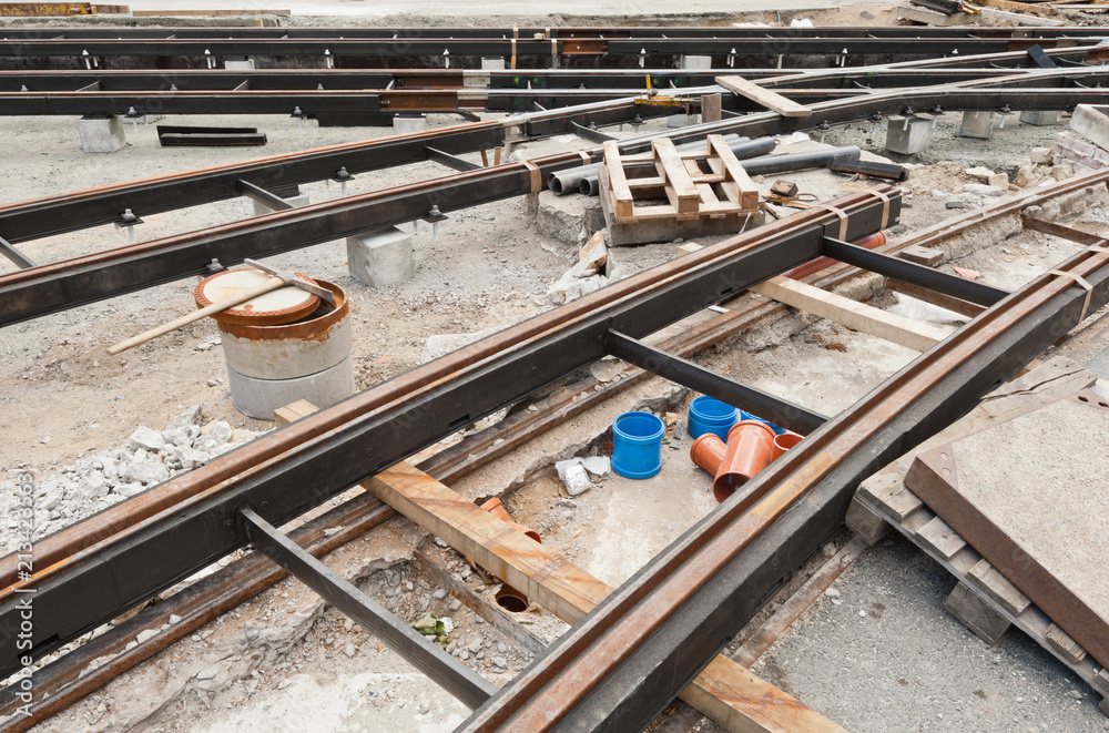 Wunschmotiv: Gleisbau - Neue Schienen für die Strassenbahn mitten in der Stadt #213423563