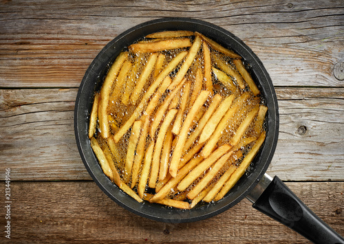 Fényképezés frying french fries