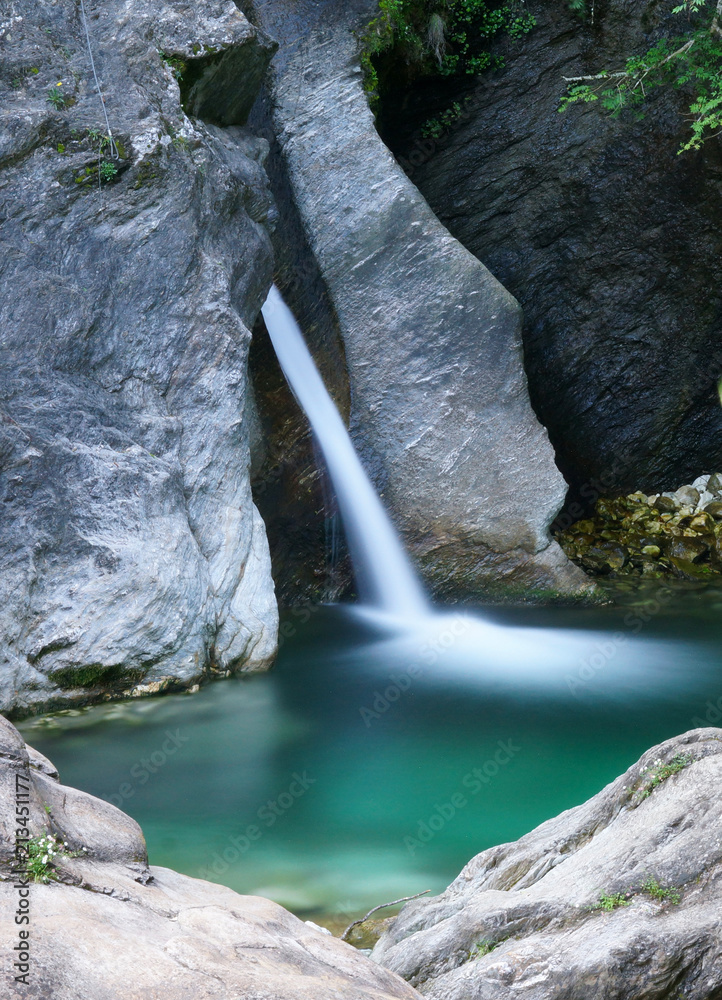 Fototapeta premium waterfall in the forest