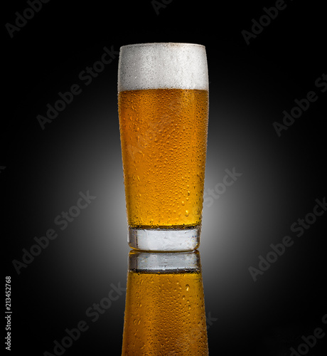 Vászonkép Pinte de bière avec mousse