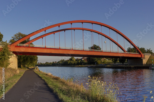 Brücke über den Dortmund-Ems-Kanal © benekamp