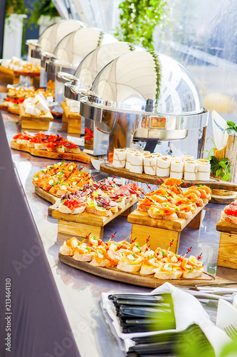 catering food varied