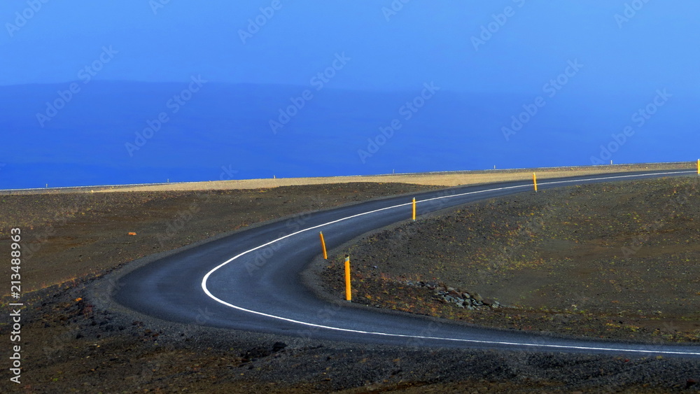 Fototapeta premium Road in Iceland