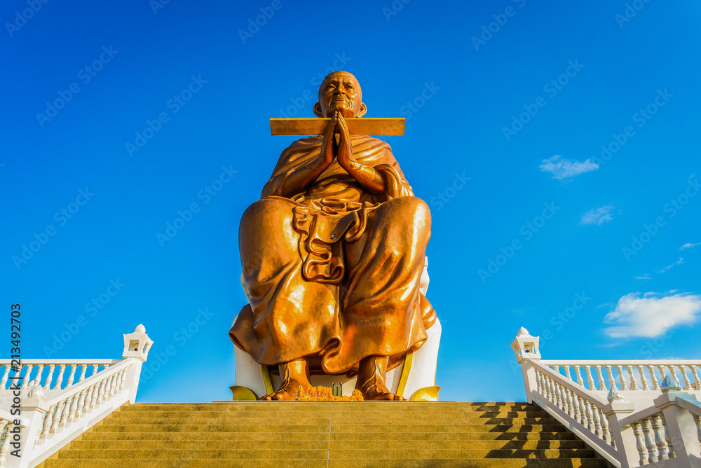 Big buddha statue in the old temple